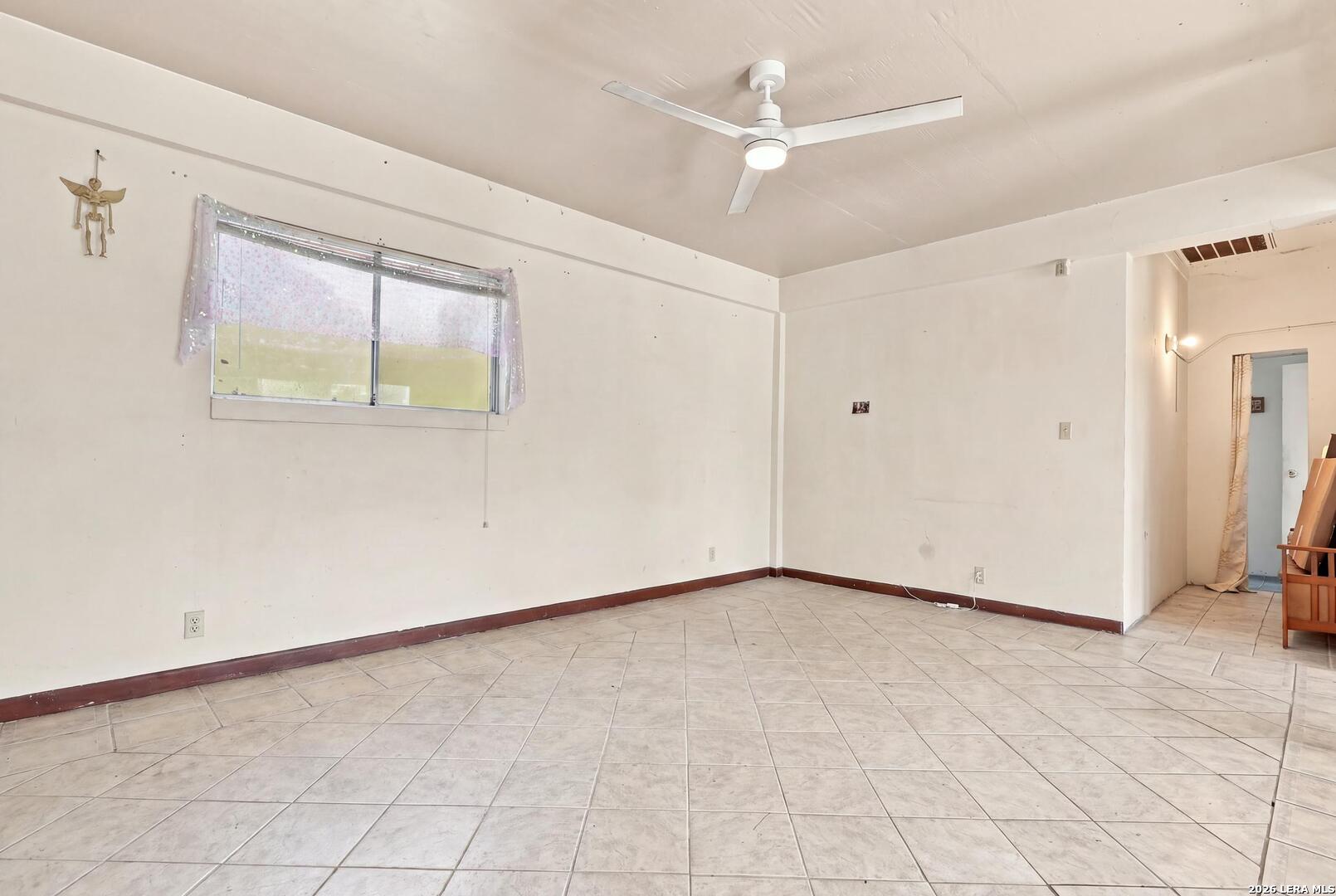 603 S San Joaquin Avenue San Antonio TX 78237