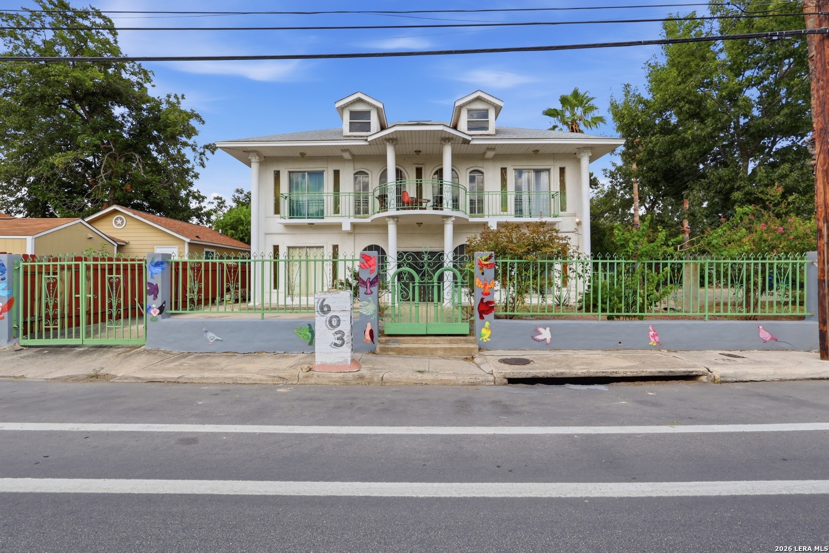 603 S San Joaquin Avenue San Antonio TX 78237