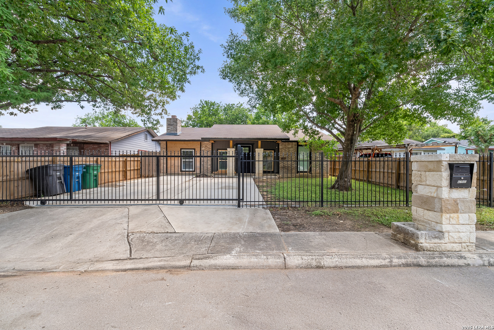 6750 Paradise Oak Drive San Antonio TX 78227