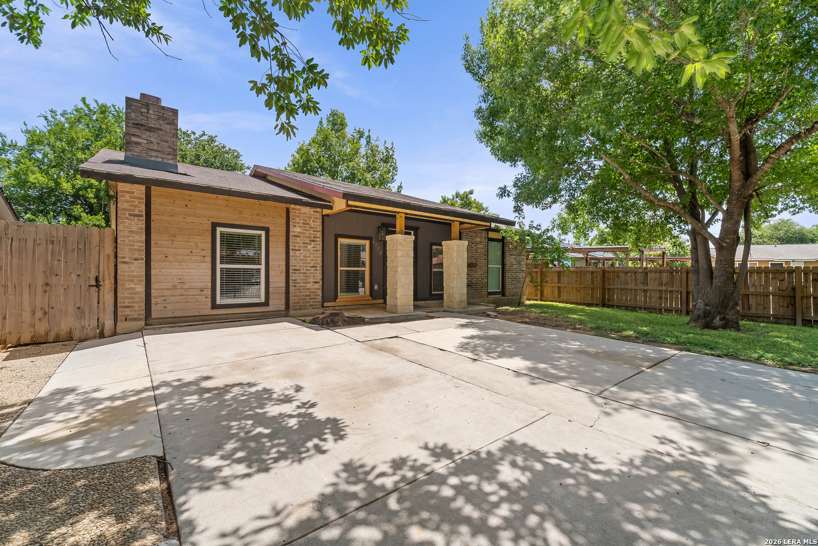 6750 Paradise Oak Drive San Antonio TX 78227