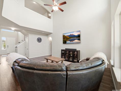 1639 Dunvegan Park Bulverde TX 78163