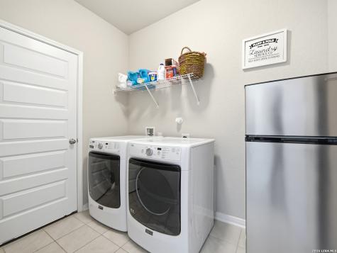 1639 Dunvegan Park Bulverde TX 78163