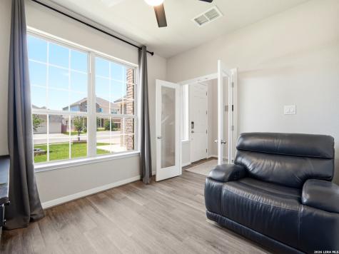 1639 Dunvegan Park Bulverde TX 78163