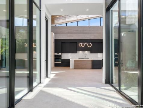 24606 Cliff Line San Antonio TX 78257