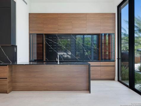 24606 Cliff Line San Antonio TX 78257