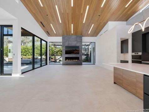 24606 Cliff Line San Antonio TX 78257