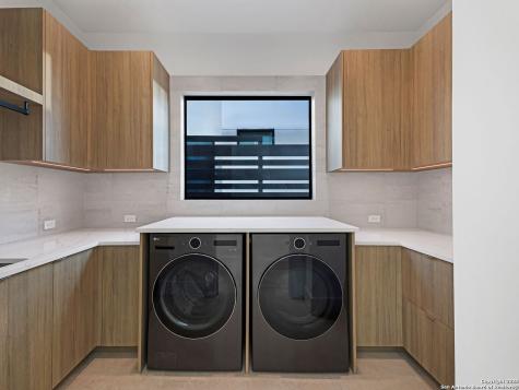 24606 Cliff Line San Antonio TX 78257