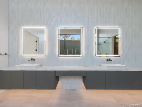 24606 Cliff Line San Antonio TX 78257