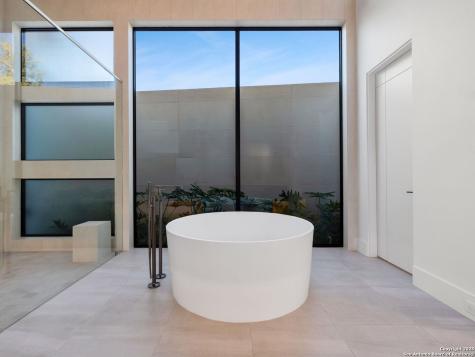 24606 Cliff Line San Antonio TX 78257