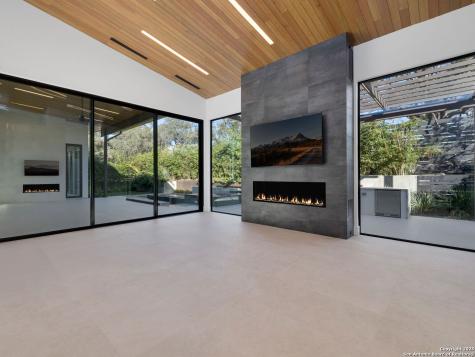 24606 Cliff Line San Antonio TX 78257