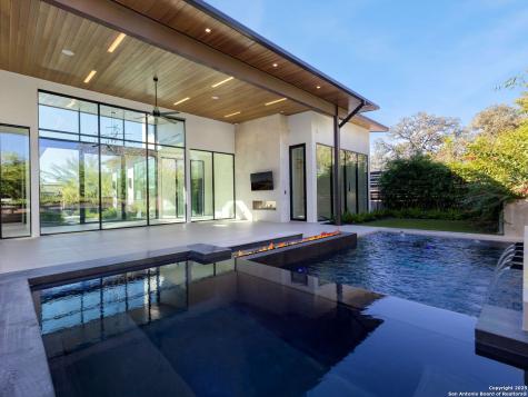 24606 Cliff Line San Antonio TX 78257