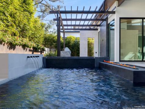 24606 Cliff Line San Antonio TX 78257