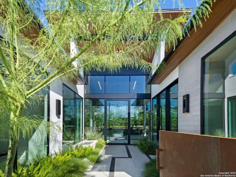 24606 Cliff Line San Antonio TX 78257