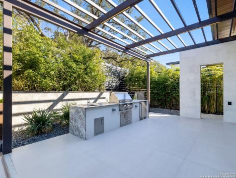 24606 Cliff Line San Antonio TX 78257