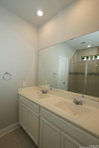 2346 Greystone Landing San Antonio TX 78259
