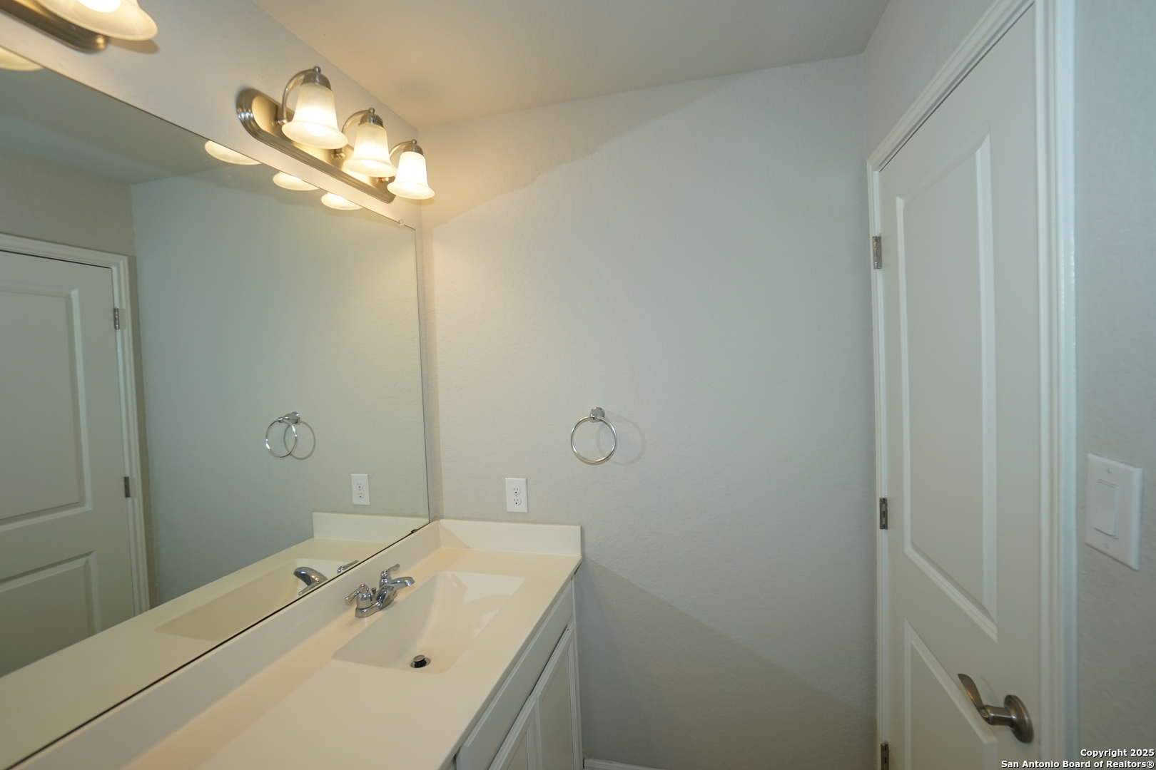 2346 Greystone Landing San Antonio TX 78259