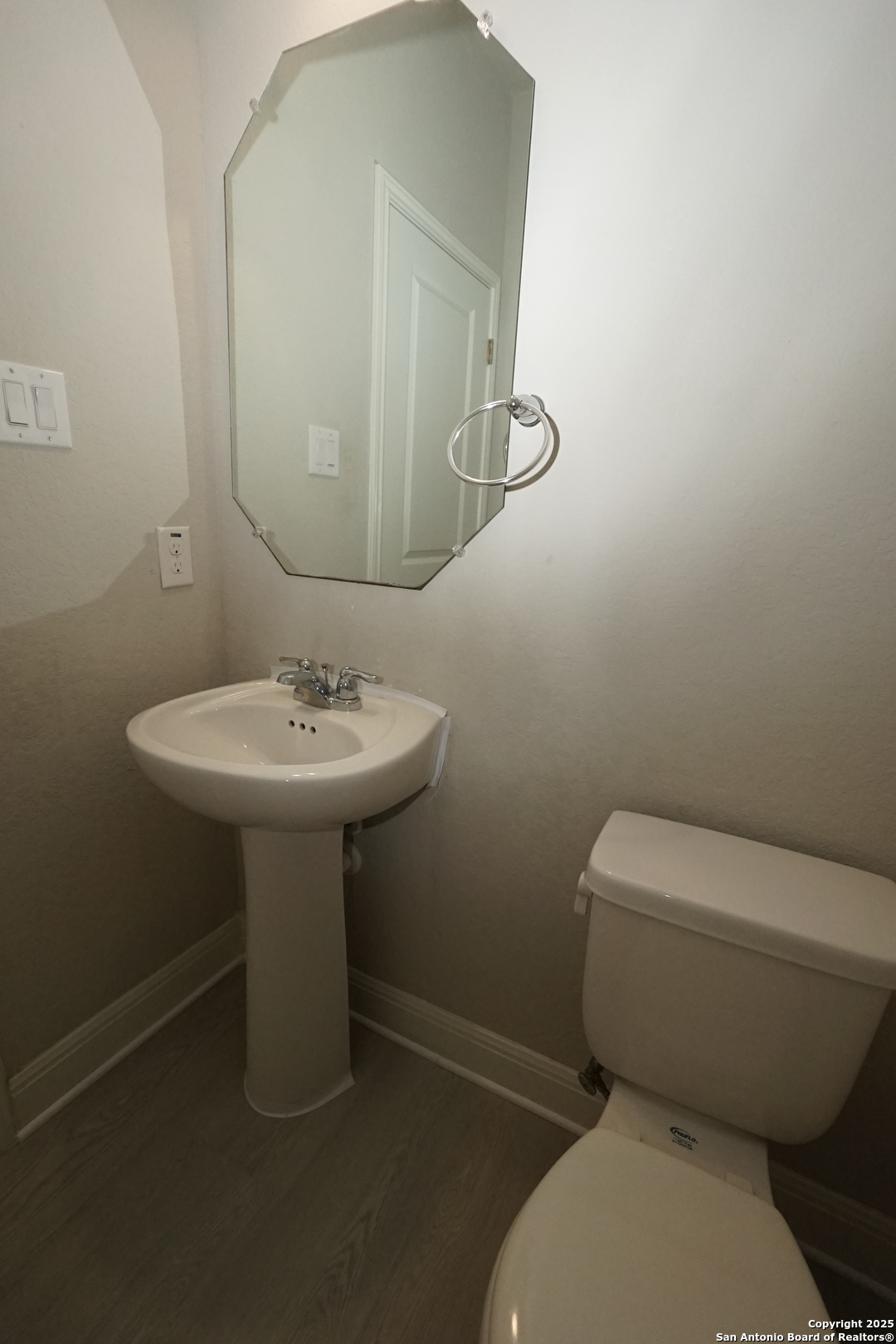 2346 Greystone Landing San Antonio TX 78259