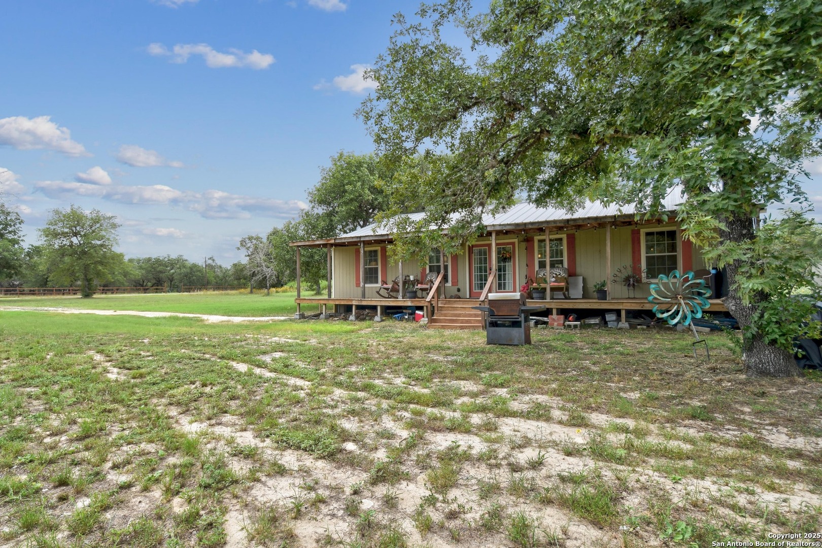990 Spur Ridge San Antonio TX 78264