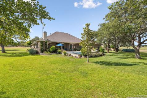 1994 Fm 3006 Pleasanton TX 78064