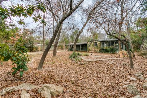 231 E Sunset San Antonio TX 78209