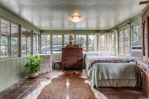 231 E Sunset San Antonio TX 78209