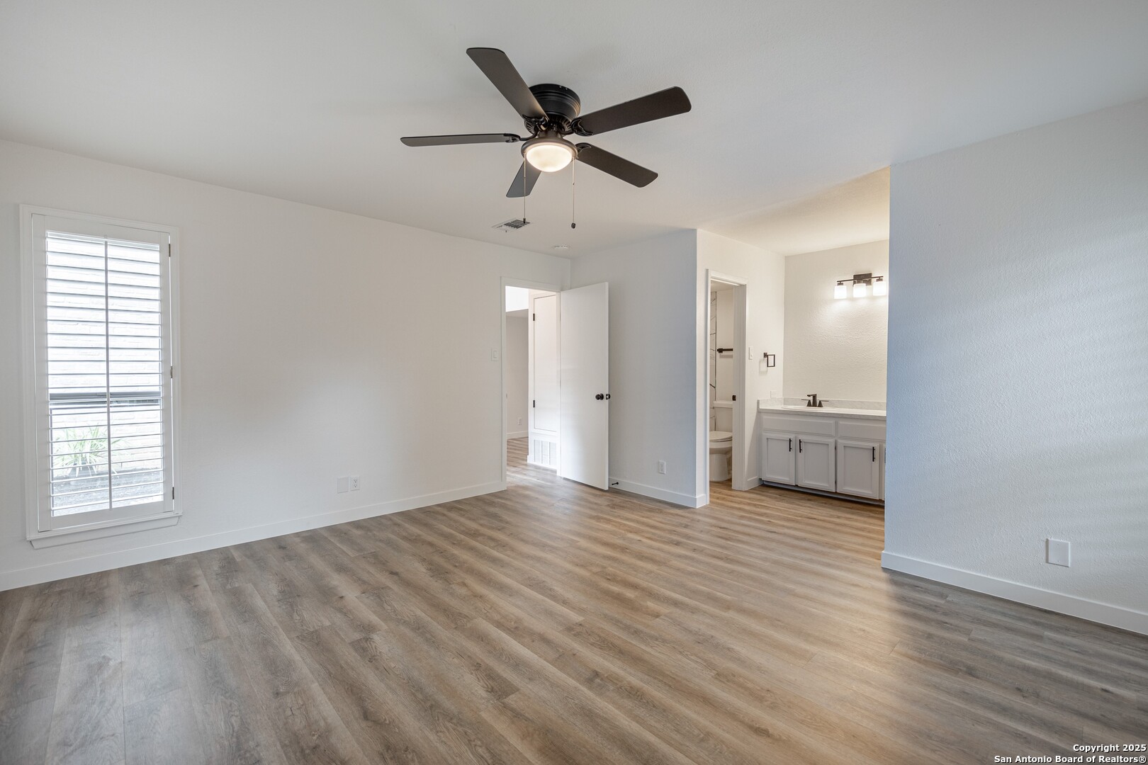6022 Royal Wood San Antonio TX 78239