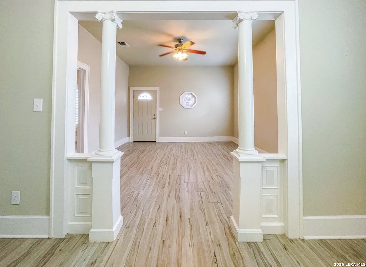 423 S 6th Street Kenedy TX 78119