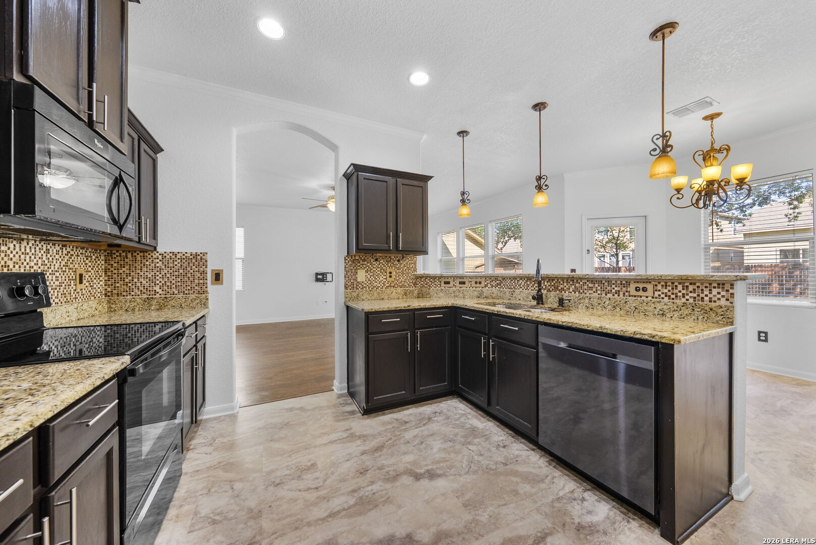 6011 Enchantment San Antonio TX 78218