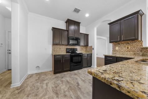 6011 Enchantment San Antonio TX 78218