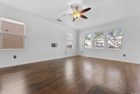 6011 Enchantment San Antonio TX 78218