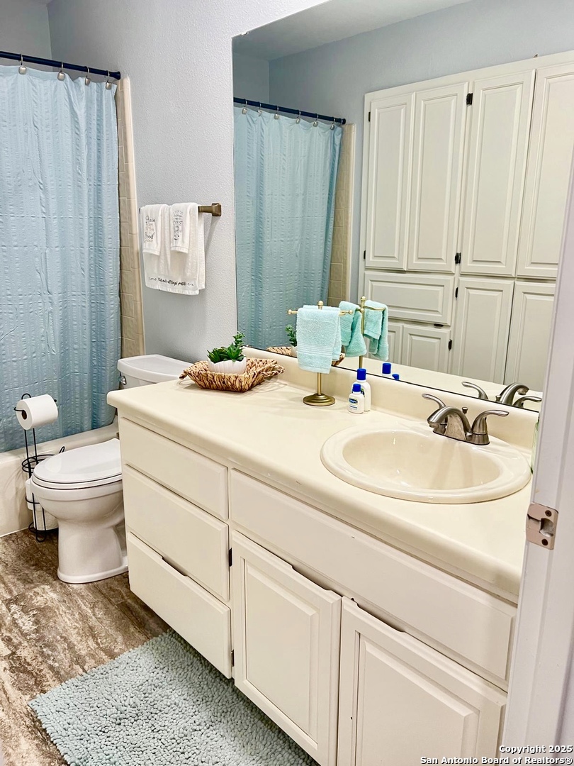 701 Thetford San Antonio TX 78254