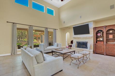 2715 Winding View San Antonio TX 78260