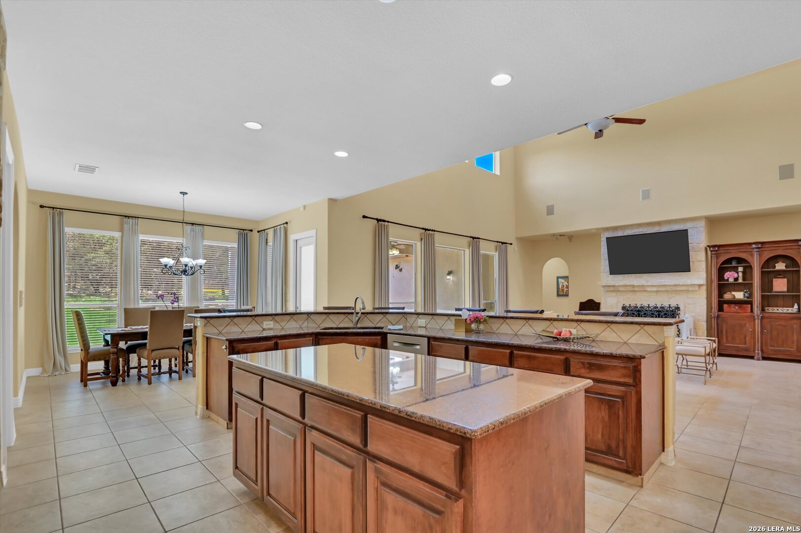 2715 Winding View San Antonio TX 78260
