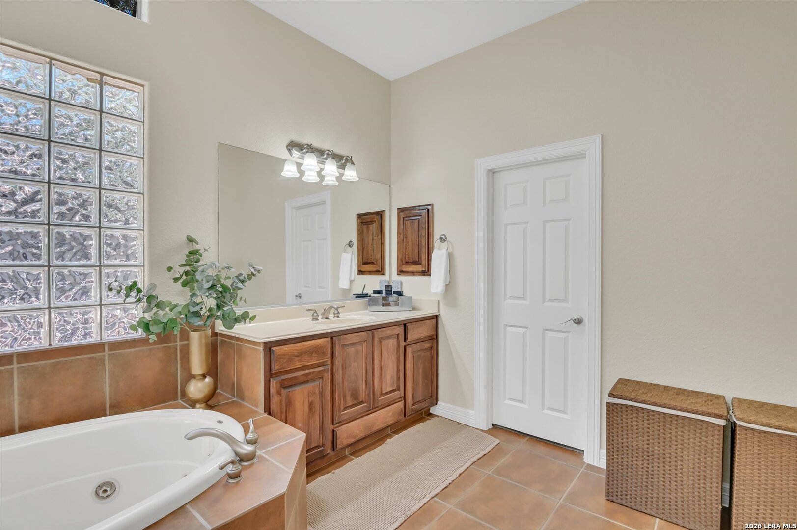 2715 Winding View San Antonio TX 78260