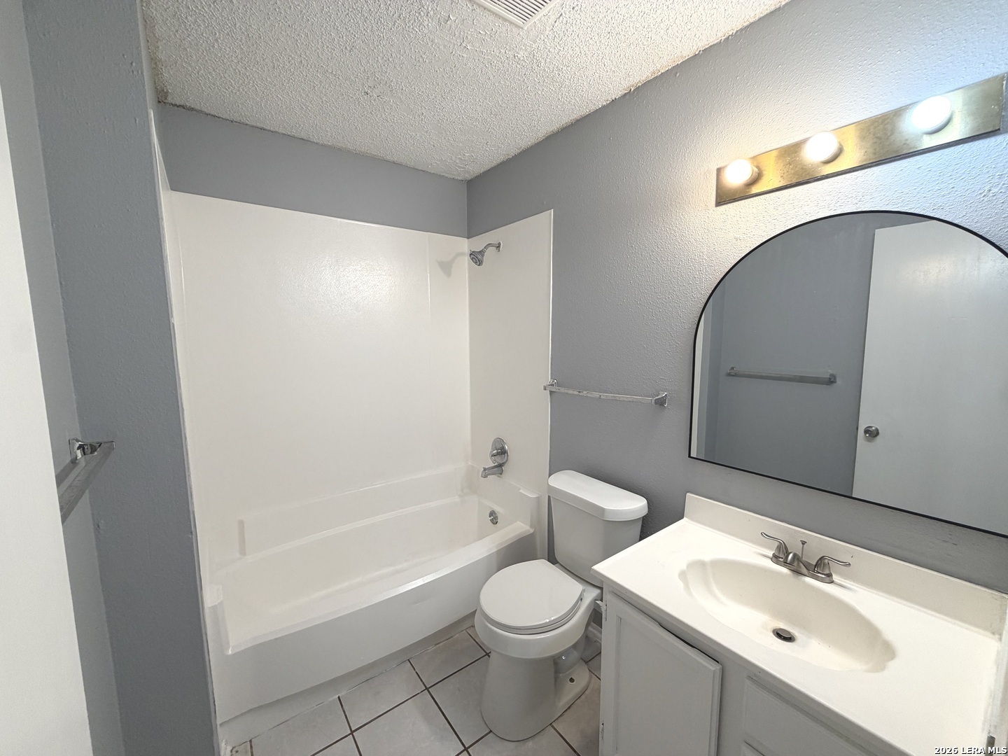 6704 Hickory Springs Drive San Antonio TX 78249