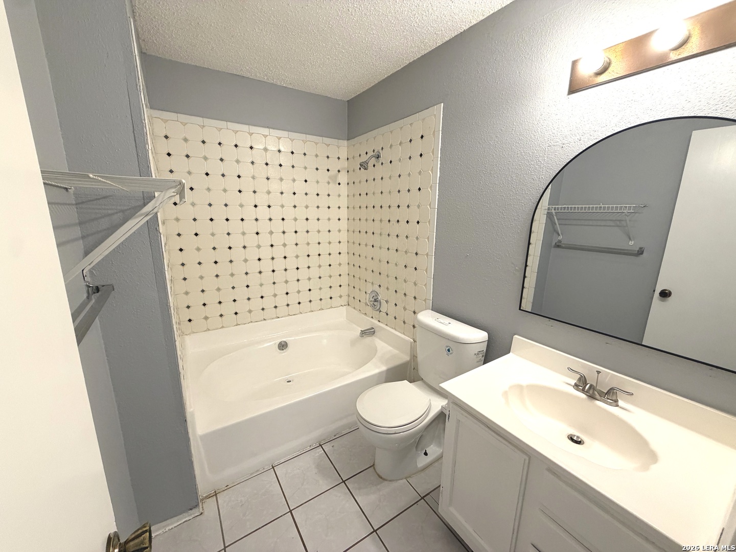 6704 Hickory Springs Drive San Antonio TX 78249