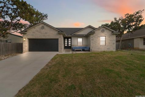 570 Forest Crest Canyon Lake TX 78133
