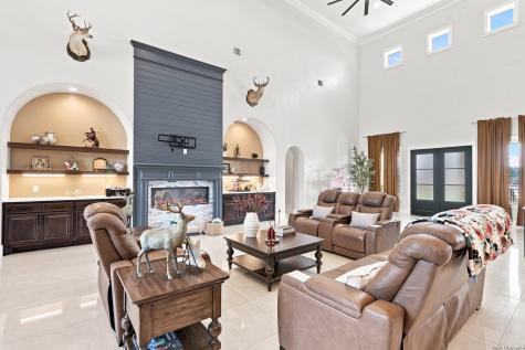 14906 Somerset Von Ormy TX 78073