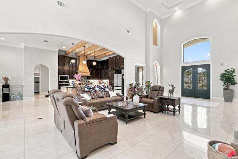 14906 Somerset Von Ormy TX 78073