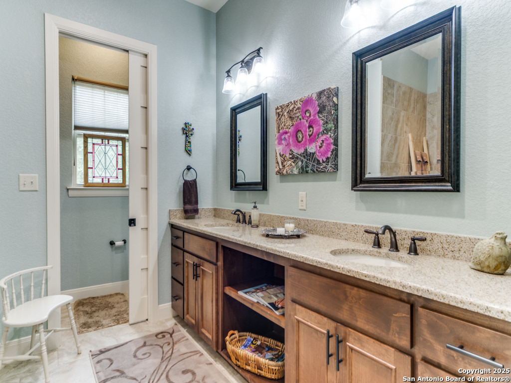 1409 Waterstone Boerne TX 78006