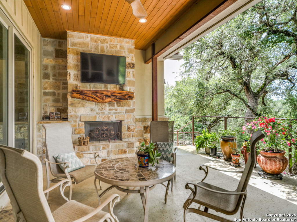 1409 Waterstone Boerne TX 78006