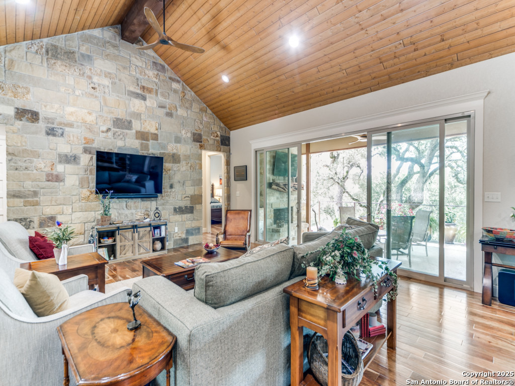 1409 Waterstone Boerne TX 78006