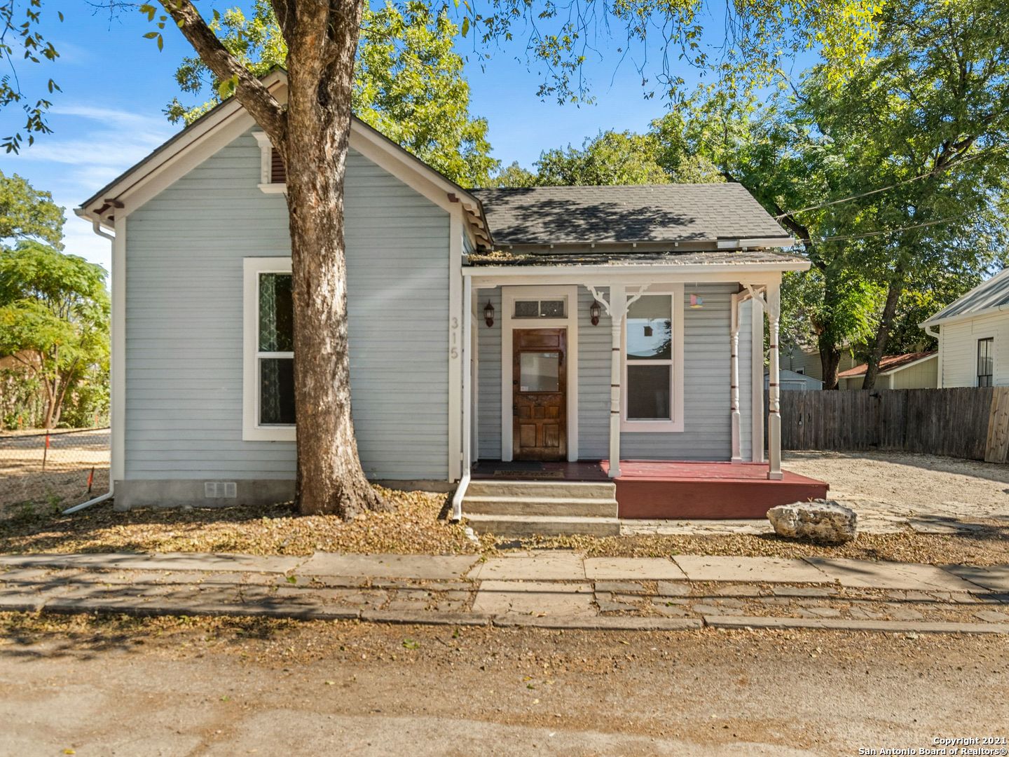 315 Refugio Street San Antonio TX 78210