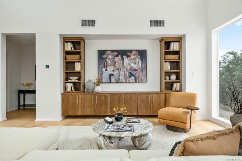 22719 E Range San Antonio TX 78255