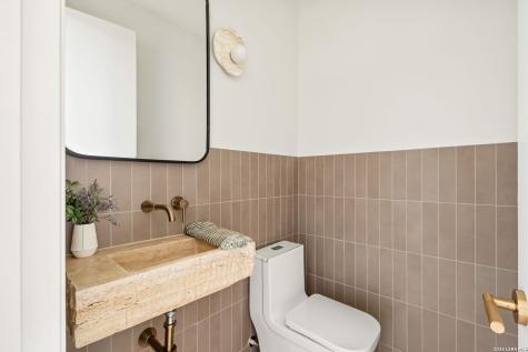 22719 E Range San Antonio TX 78255
