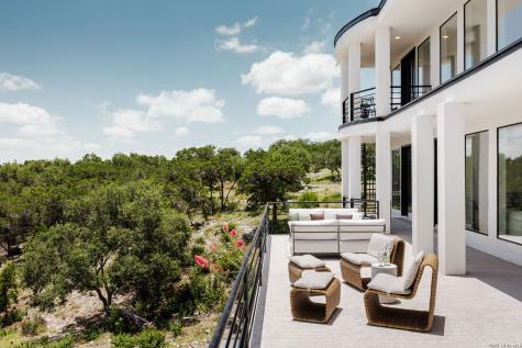22719 E Range San Antonio TX 78255