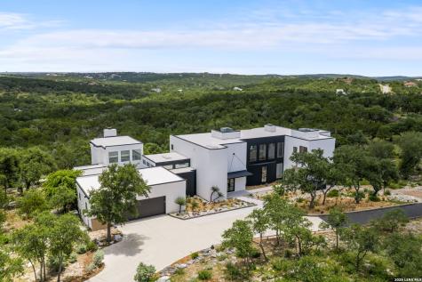 22719 E Range San Antonio TX 78255