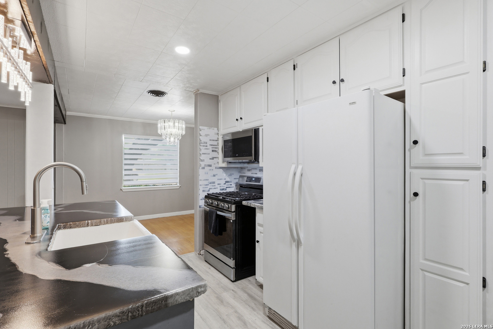 202 Chelsea Drive San Antonio TX 78213