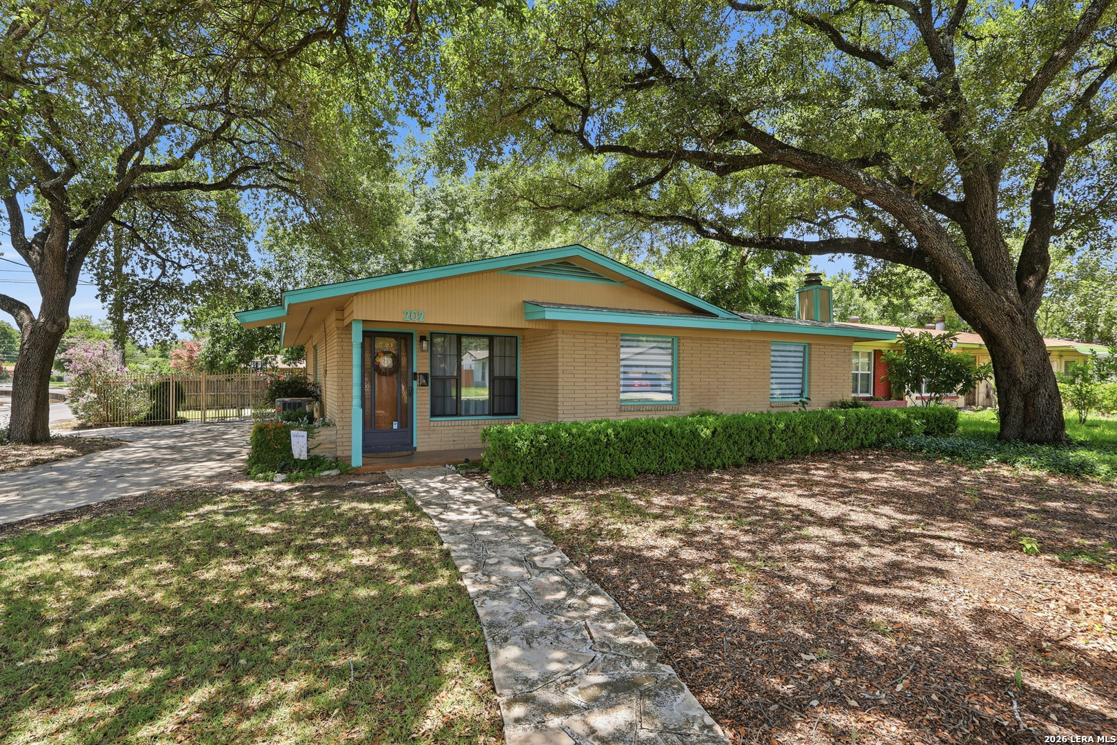 202 Chelsea Drive San Antonio TX 78213