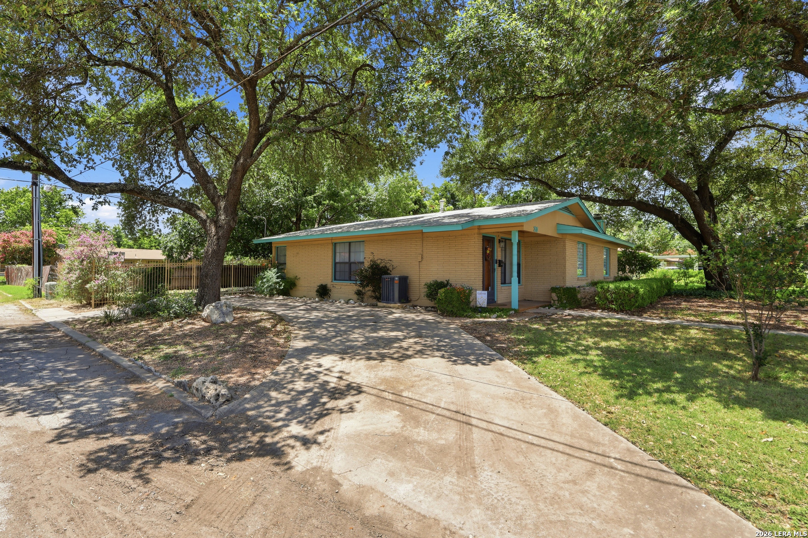 202 Chelsea Drive San Antonio TX 78213